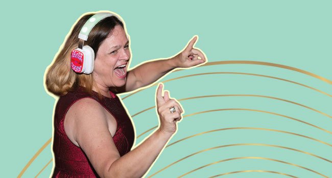 SHE RECOVERS Embodiment Studio Woman dancing SHE RECOVERS Embodiment Studio Woman dancing